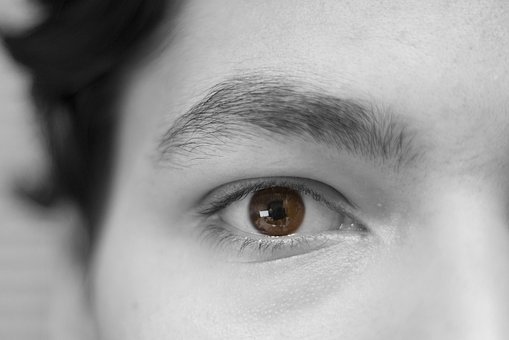 portrait-3072296340 portrait-3072296340